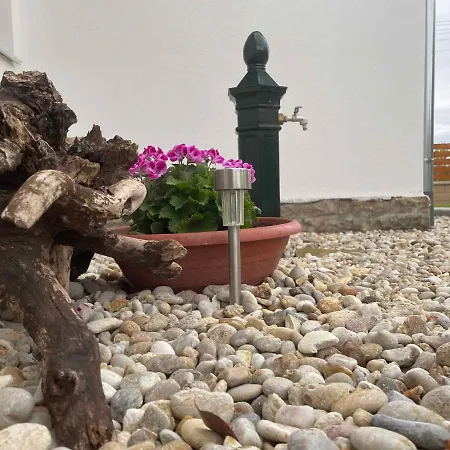 Holiday In - Balaton 45333 Vonyarcvashegy